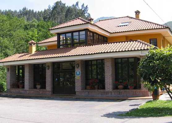 Hotel Benzua 1
