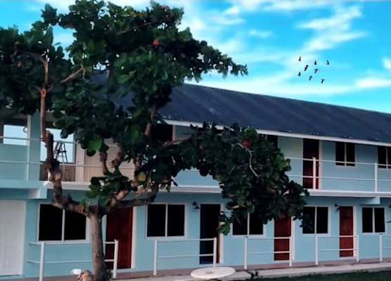 Airport Beach Hotel 1