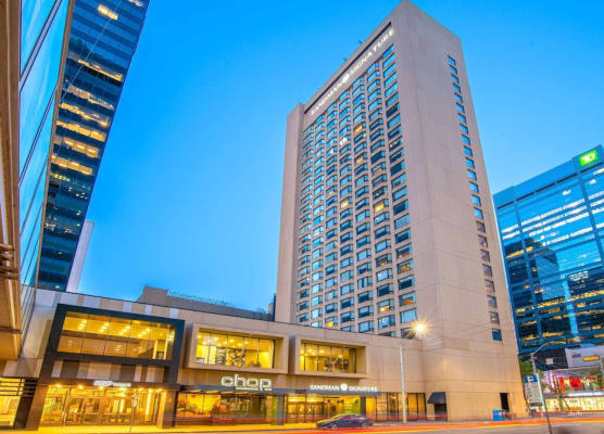 Sandman Signature Edmonton Downtown Hotel 1