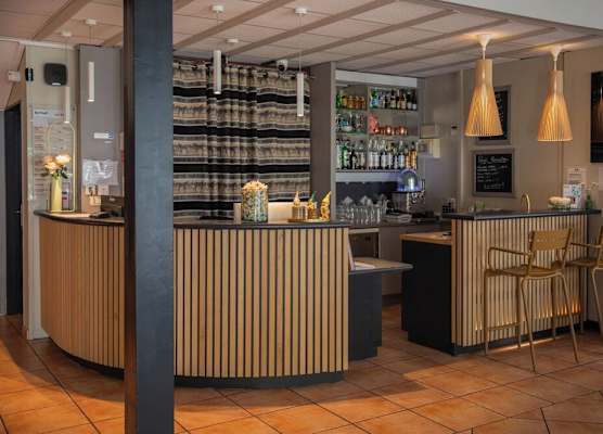 Brit Hotel Confort Nîmes Ouest - A9 sortie 25 1