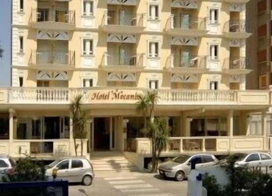 Hotel Mocambo piscina, spiaggia e biciclette 1
