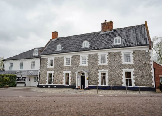 Waveney House Hotel 1