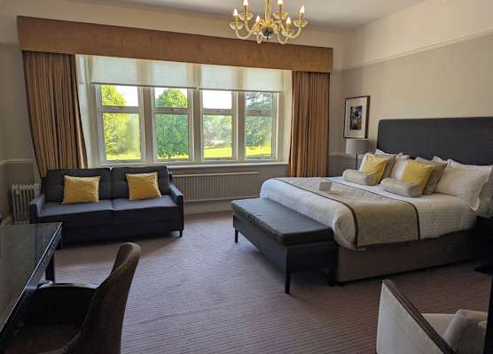 Hartsfield Manor 1