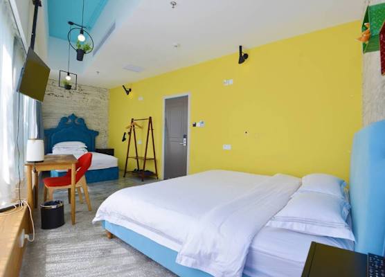 J Trip Youth Hostel 1