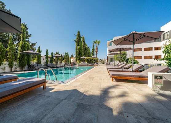 Silver Park 1