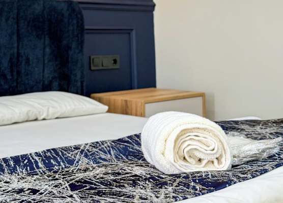 The Reina Hotel 1