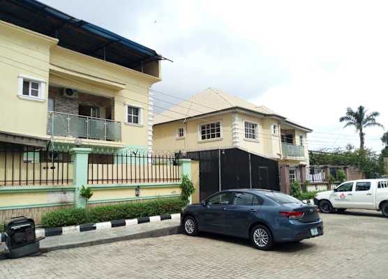 Link Majestic B2 Suites and Hotel 1