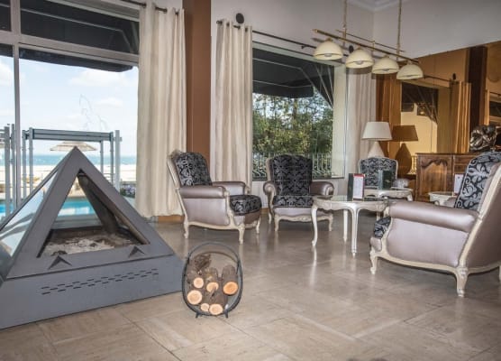 Arc Hôtel Sur Mer 1