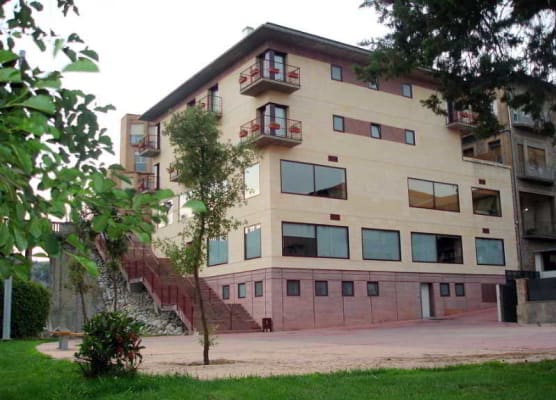 Hotel Sant Quirze De Besora 1
