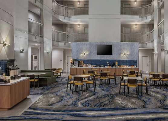 Fairfield Inn & Suites Oakland Hayward 1