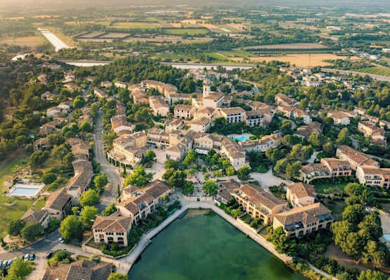 Village Pierre & Vacances Pont Royal en Provence 1