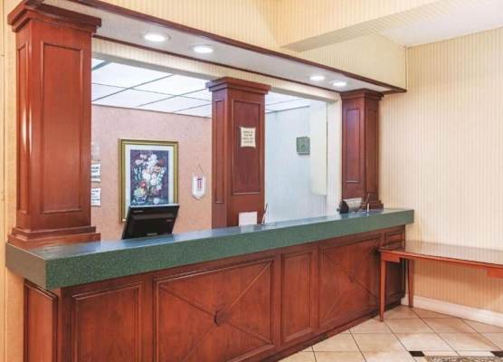 University Inn & Suites Berkeley 1