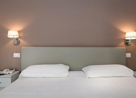 Hotel Saviola 1