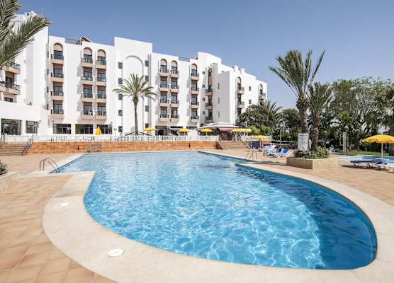 Oasis Hotel & Spa 1
