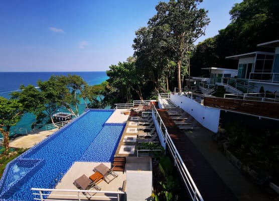 Alunan Resort 1