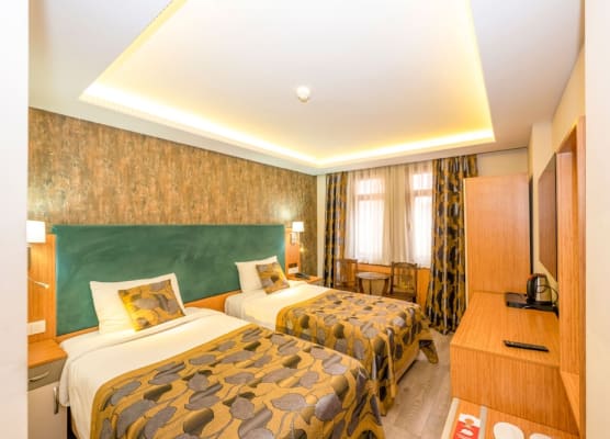 The Hotel Devman & Terrace 1