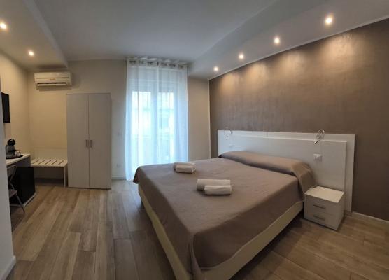 Seaside Holidays Guest House 1