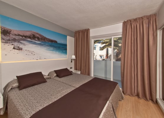 HL Paradise Island 1