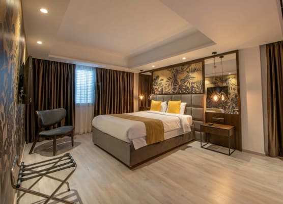 Almond Business Hotel 1