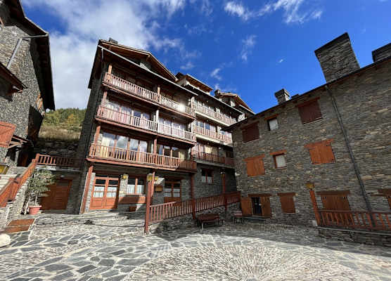 Wuau! Apartaments Font del Poble 1
