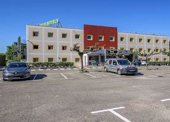 B&B HOTEL Nîmes Caissargues 1