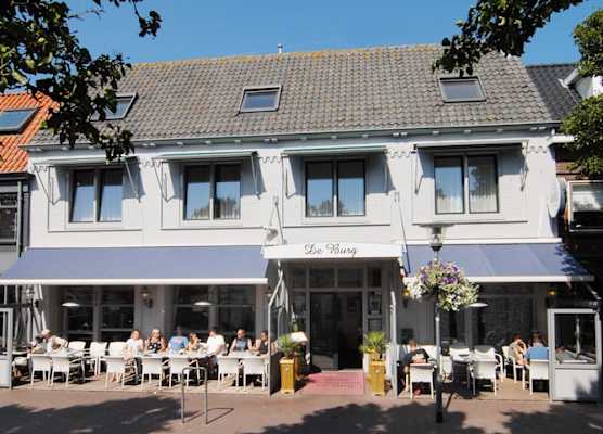Hotel de Burg 1