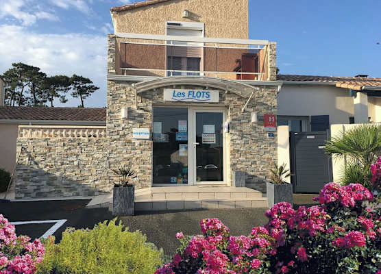Hôtel Résidence Les Flots 1