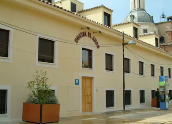 Hostal El Arco 1