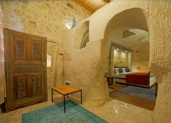 Taru Cave Suites 1