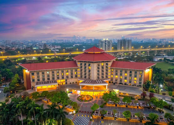 Radisson Blu Dhaka Water Garden 1