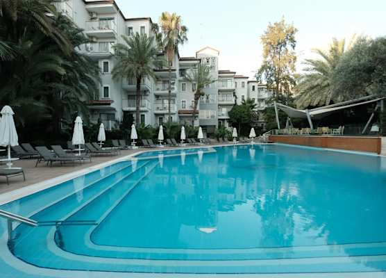 Paloma Marina Suites - Adult Only 1