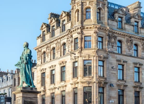 RÌGH Residences - George Street 1