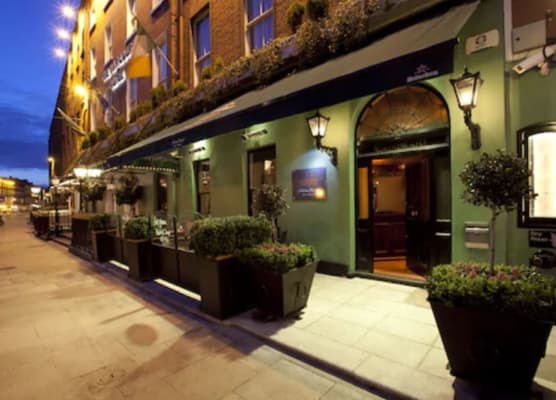 Harcourt Hotel 1