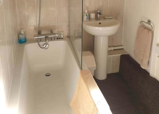 Bryn Coed Guest House 1