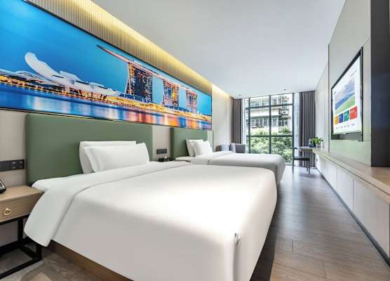 Norman Hotel - Provides free shuttle bus during the Canton Fair - Free laundry and drying services 1