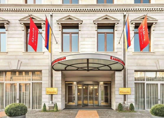 Ramada Hotel & Suites by Wyndham Yerevan 1
