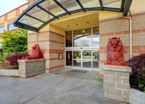 Red Lion Inn and Suites Victoria 1
