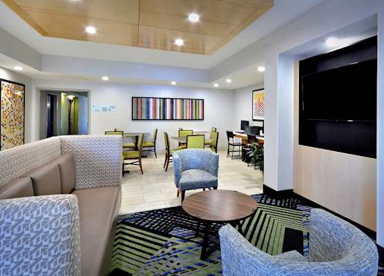 Holiday Inn Express DURHAM by IHG 1