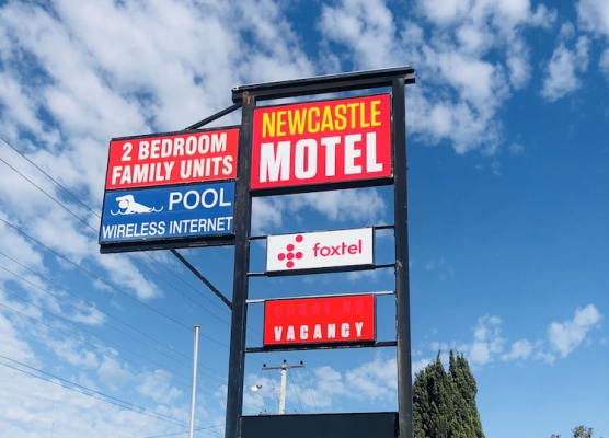 Surf Beach Motel Newcastle 1