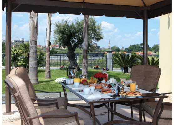 Hotel Visagi 1