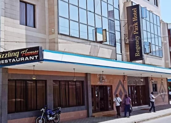 Regency Park Hotel 1