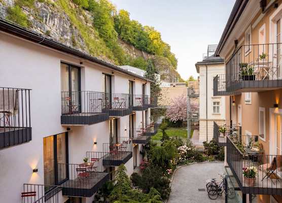 master Linzergasse 1