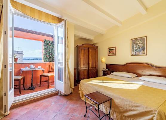 Hotel Mediterraneo 1