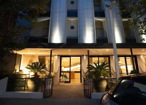 Hotel Arabel 1