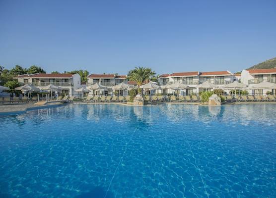 Golden Coast Hotel & Bungalows - All Inclusive 1