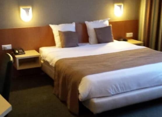 Hobbit Hotel Brussels Airport Zaventem 1