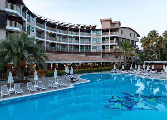 Quattro Family Club Dem Hotel 1