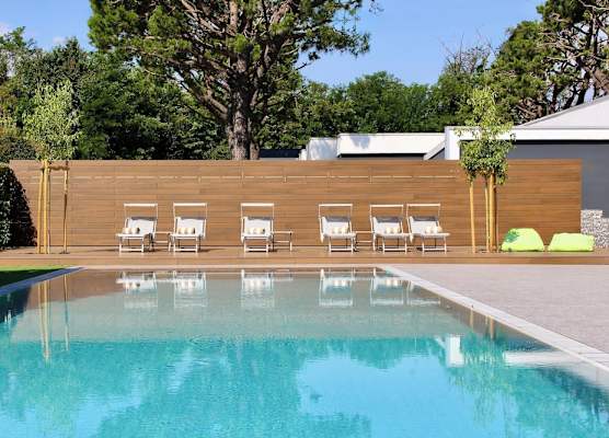 Hotel Mealba Suite & Pool 1