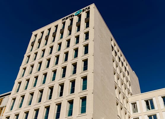 Motel One Freiburg 1