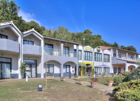 B&B HOTEL Villeneuve Loubet Village 1